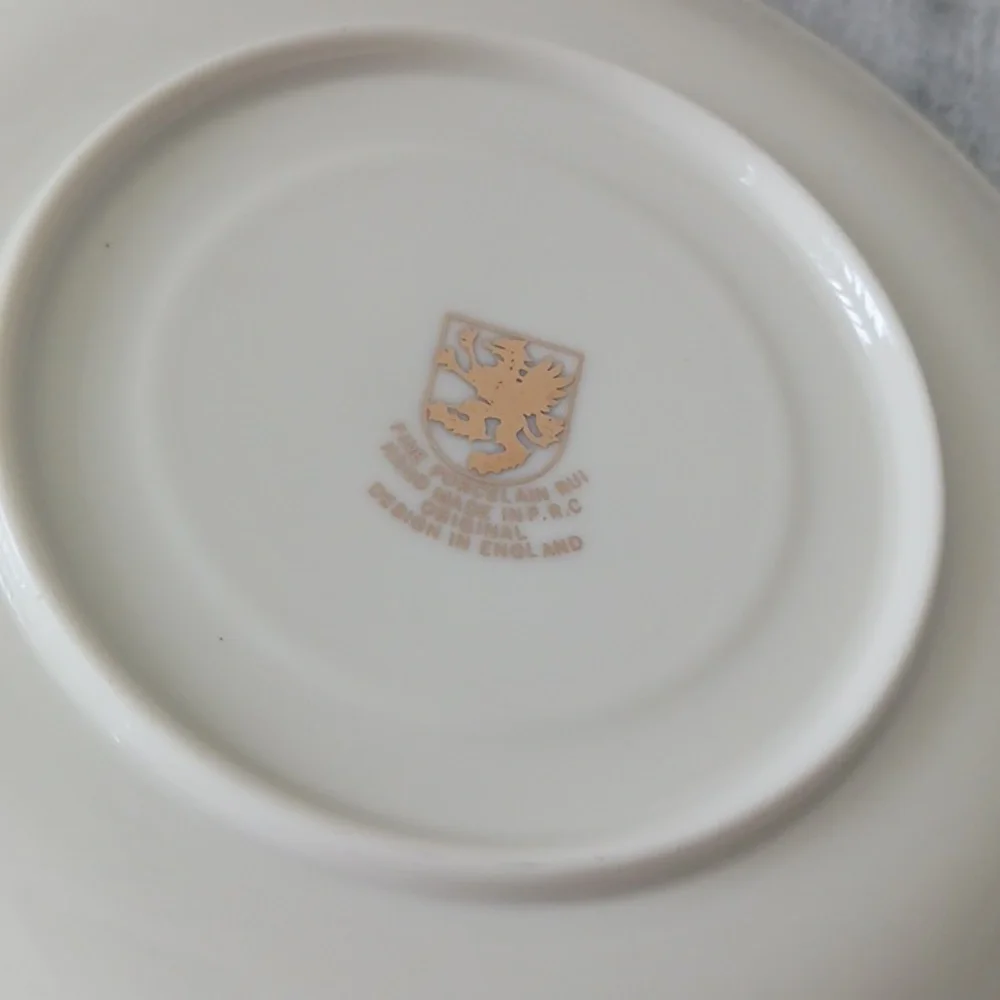 Set of Tea Cup and Saucer Roses Fine Porcelain RUI Handmade in P.R.C Original